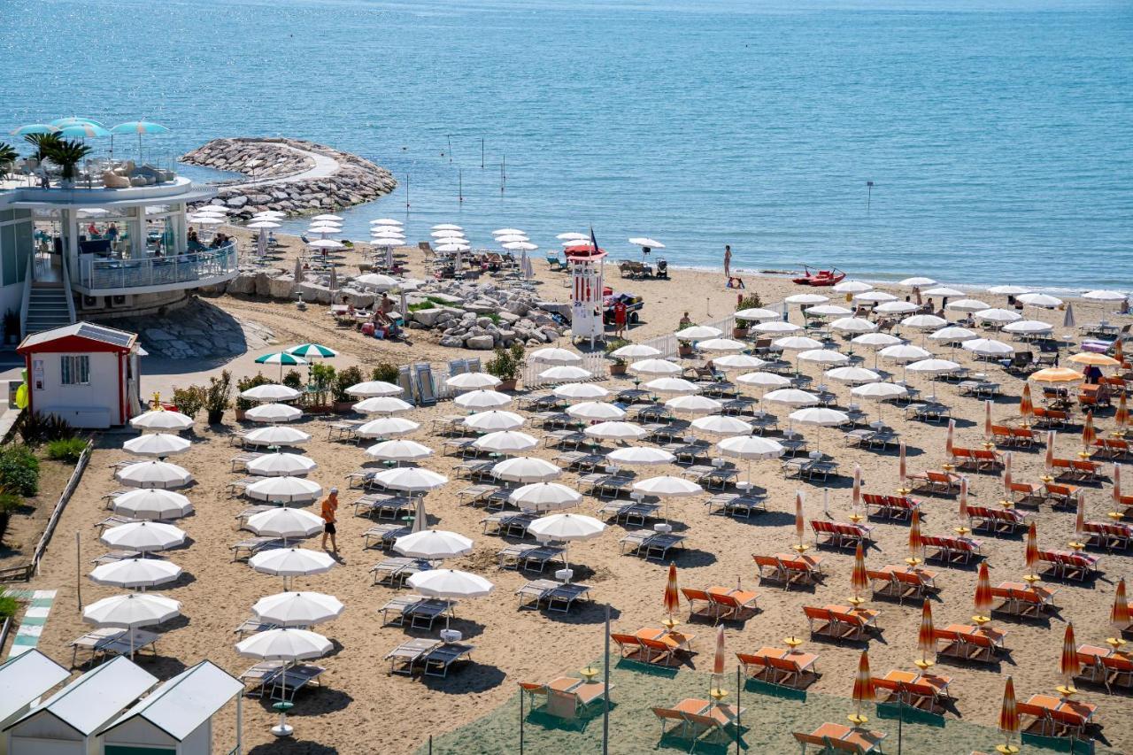 Hotel Marco Polo Caorle Kültér fotó