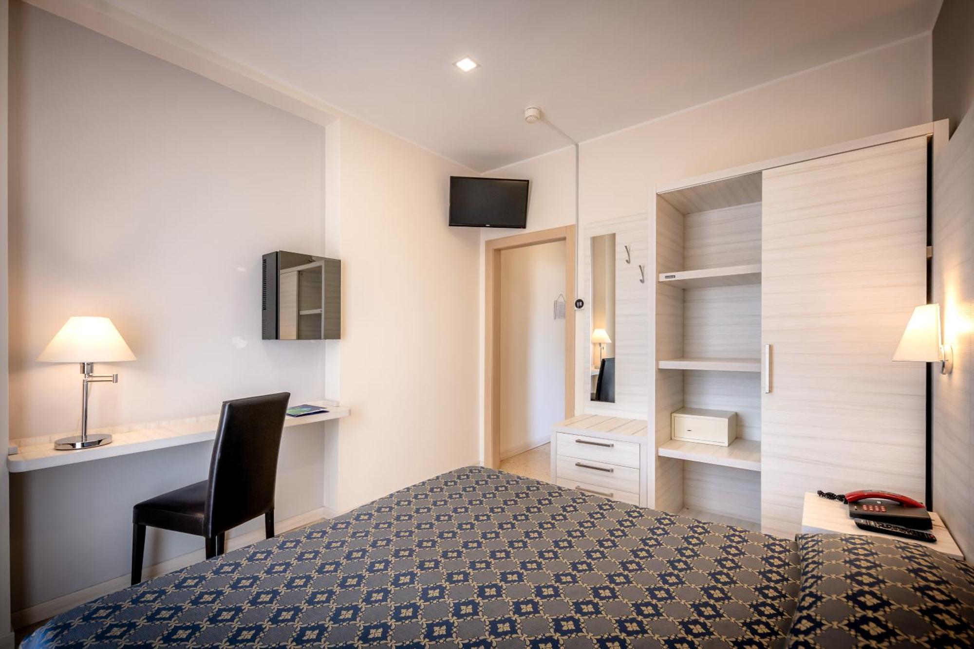 Hotel Marco Polo Caorle Kültér fotó
