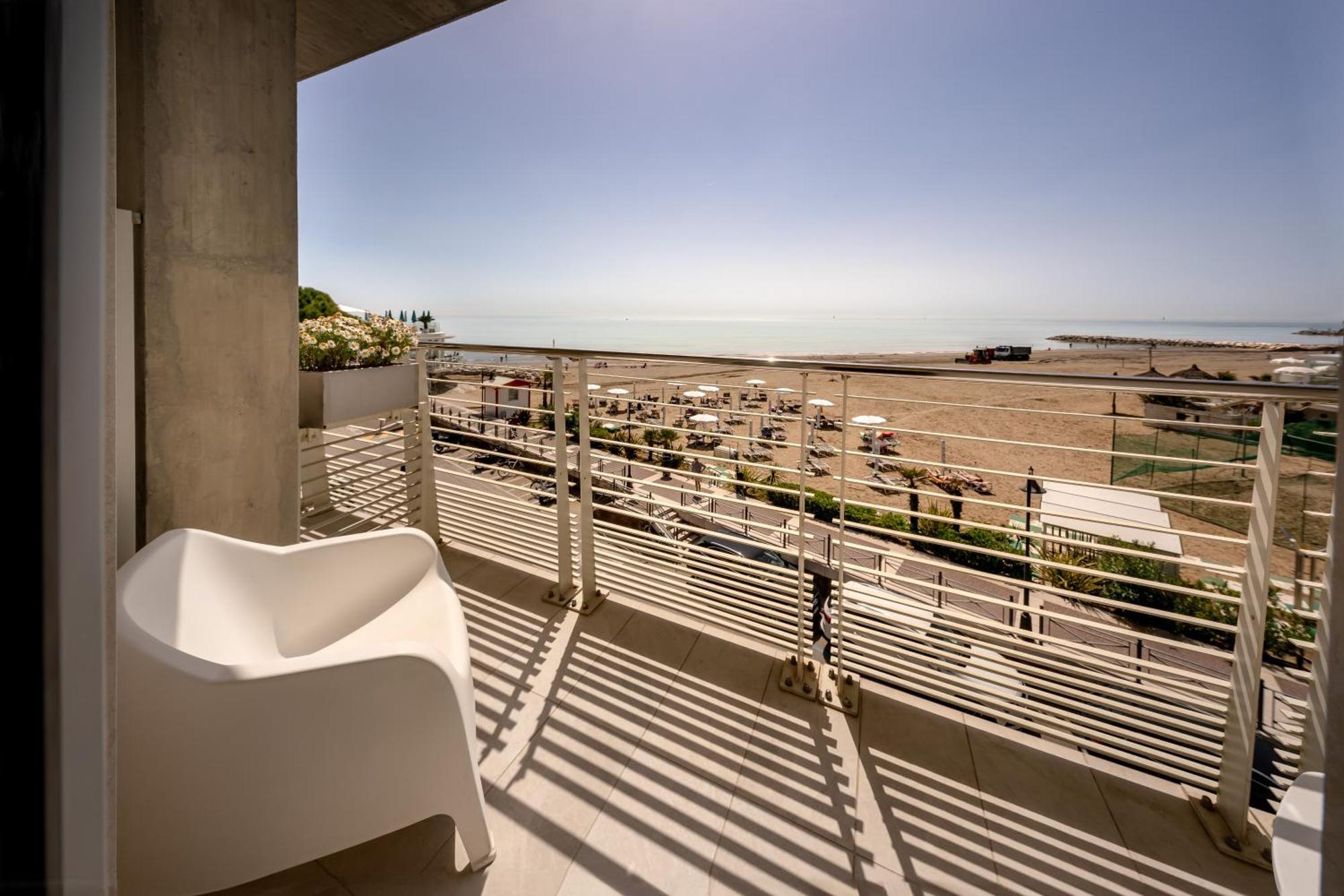 Hotel Marco Polo Caorle Kültér fotó