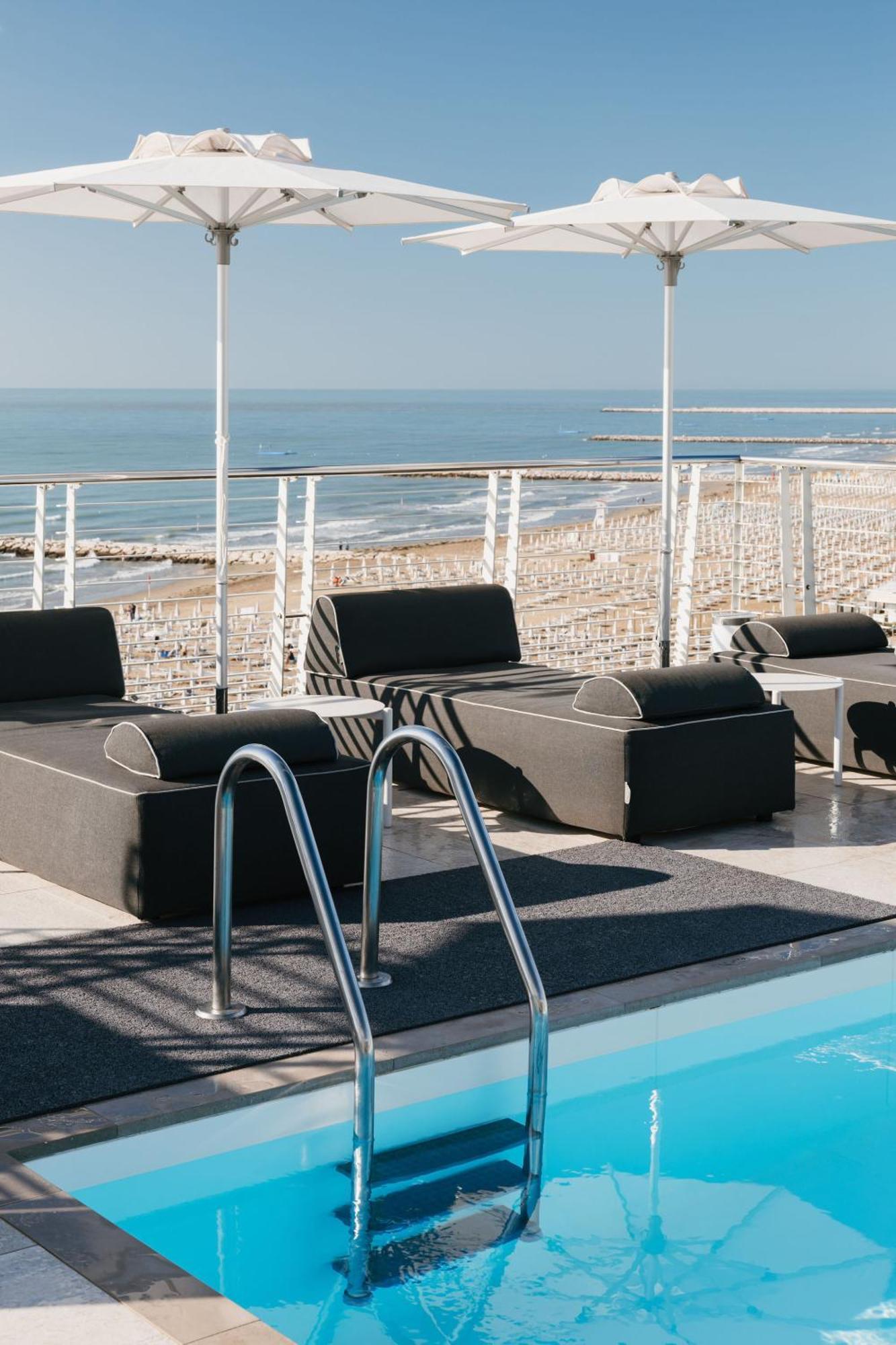 Hotel Marco Polo Caorle Kültér fotó