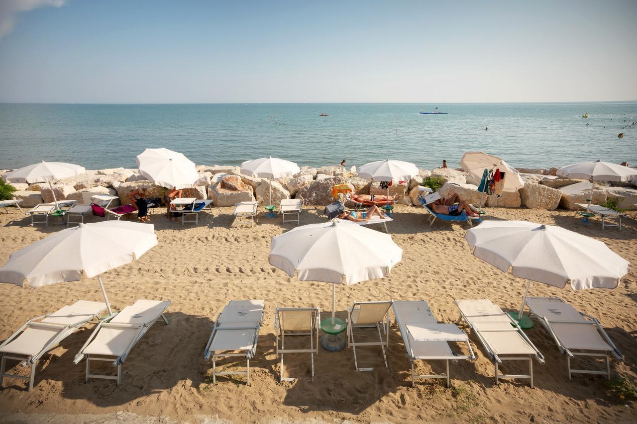 Hotel Marco Polo Caorle Kültér fotó