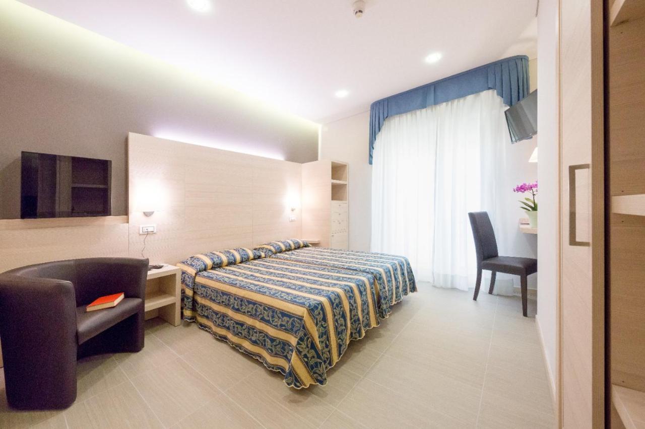 Hotel Marco Polo Caorle Kültér fotó